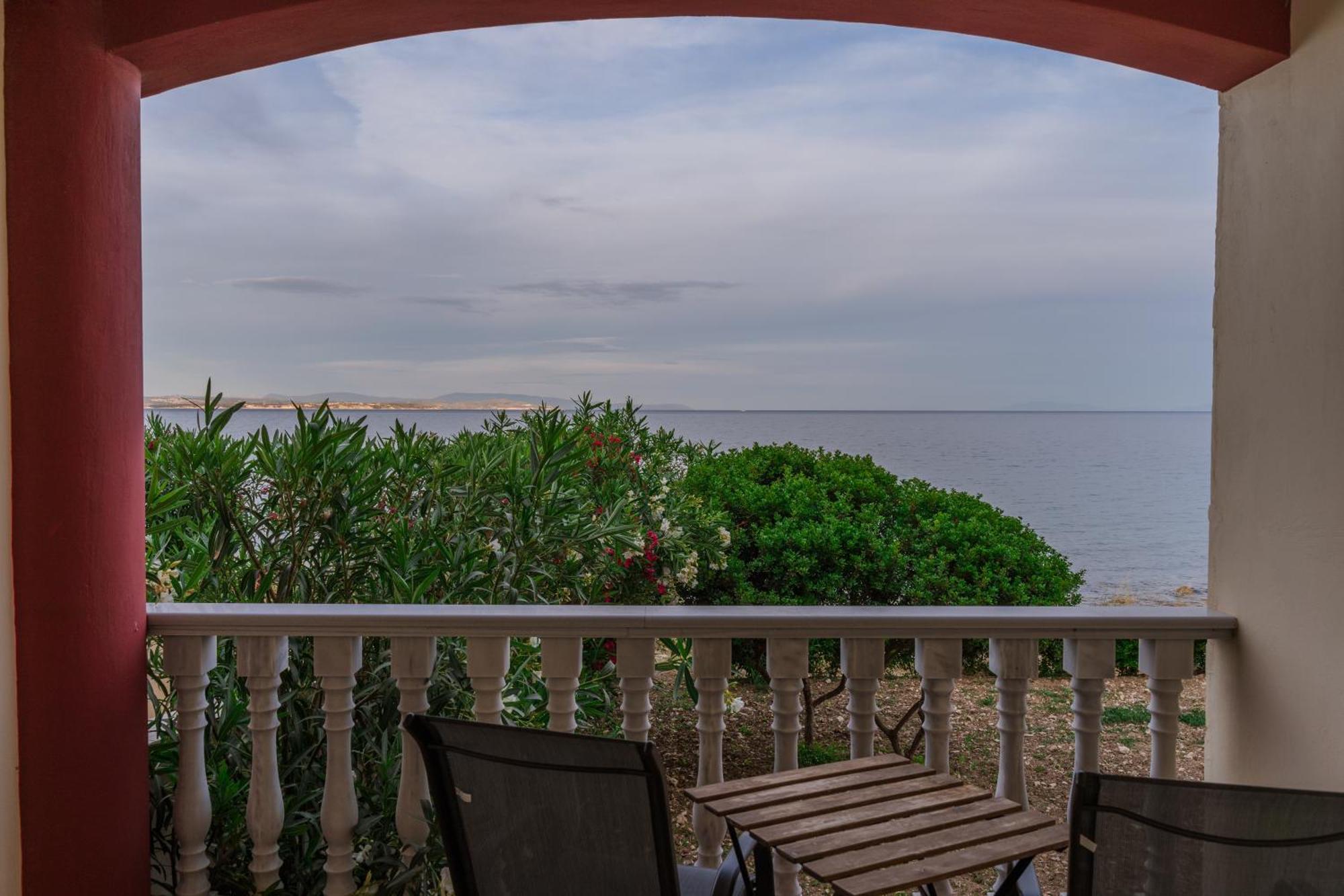 Marine Apartments Venetiko Paralia Agias Foteinis Екстериор снимка